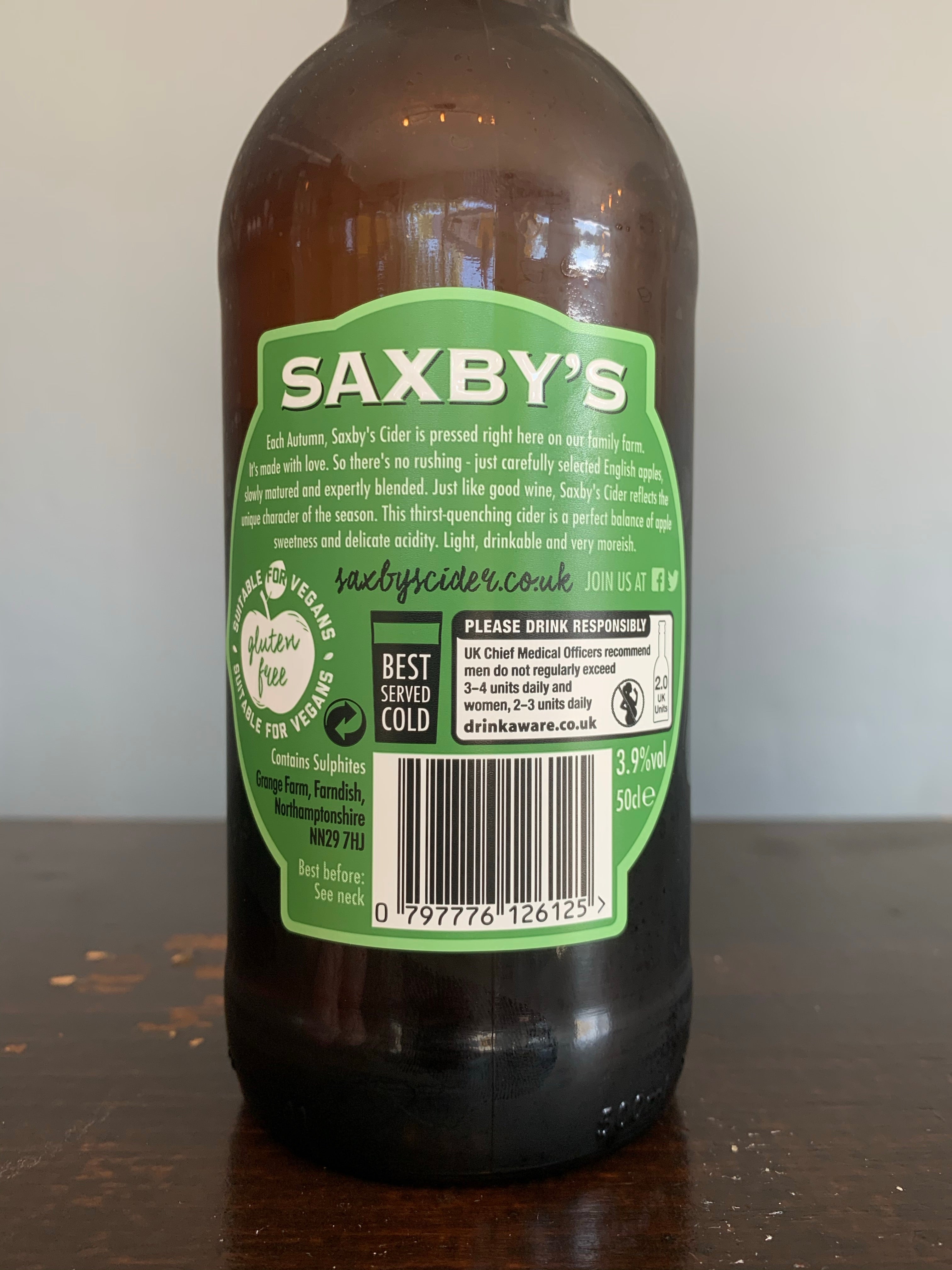 Saxby 3 Point 9 cider 3.9%