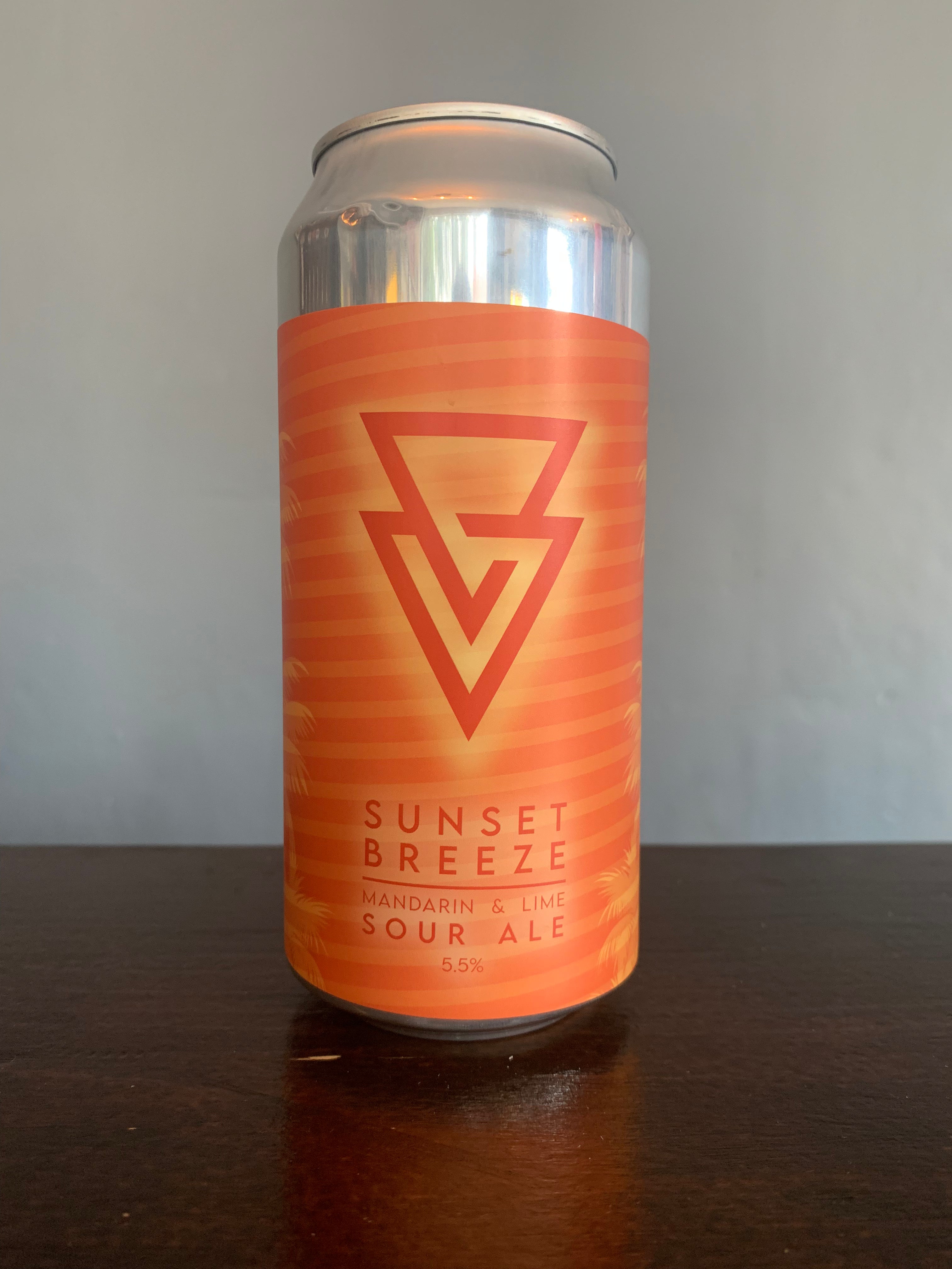 Azvex Sunset Breeze Mandarin and Lime Sour 5.5%